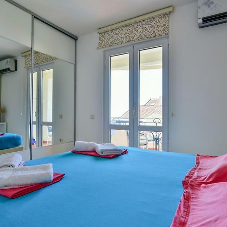 Lux Apartman Sofia Sveti Stefan Exterior photo