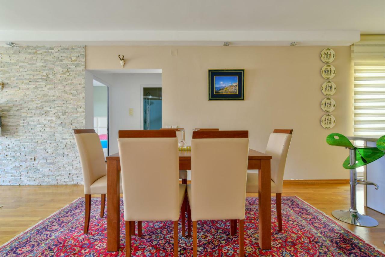Lux Apartman Sofia Sveti Stefan Exterior photo